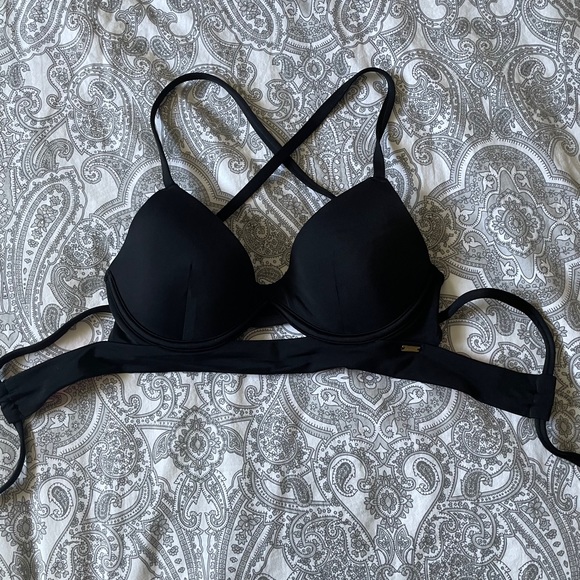 Victoria secret bathing suit top - Picture 1 of 3